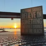 Marina Mermaid Seaview Hiekkasaerkaet - Uusi Merinaekoealahuoneisto, Sisaeltaeae Liinavaatteet Kalajoki