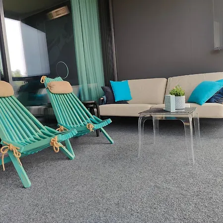 Appartamento Marina Mermaid Seaview Hiekkasaerkaet - Uusi Merinaekoealahuoneisto, Sisaeltaeae Liinavaatteet *