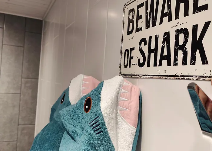 Marina Mermaid Seaview Hiekkasaerkaet - Uusi Merinaekoealahuoneisto, Sisaeltaeae Liinavaatteet * 칼라조키