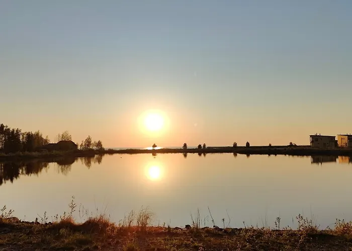 Marina Mermaid Seaview Hiekkasaerkaet - Uusi Merinaekoealahuoneisto, Sisaeltaeae Liinavaatteet 아파트 칼라조키