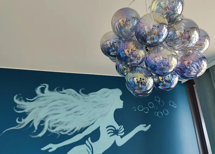 아파트 Marina Mermaid Seaview Hiekkasaerkaet - Uusi Merinaekoealahuoneisto, Sisaeltaeae Liinavaatteet 칼라조키